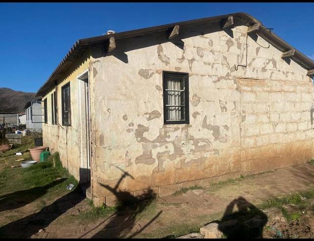 2 BEDROOM HOUSE FOR SALE IN EZIBELENI